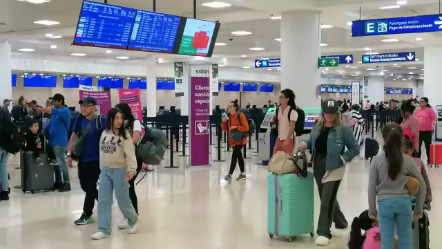 El Aeropuerto Internacional de Cancún alcanzó 603 operaciones aéreas en una jornada, rompiendo un récord en temporada baja de turismo