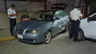 La mujer fue detenida para deslindar responsabilidades.
