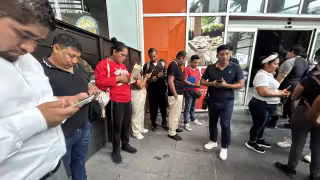Reclutamiento para nuevo hotel reunió a cientos de solicitantes en Malecón Tajamar de Cancún