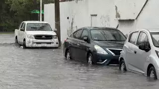 ¿Dónde no estacionarte cuando llueve en Campeche? Estas zonas son de alto riesgo   