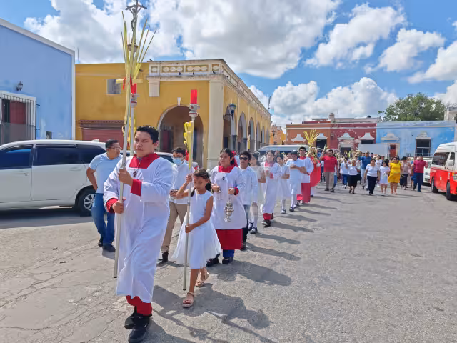 Procesión de Ramos reúne a cientos de fieles en Campeche y municipios