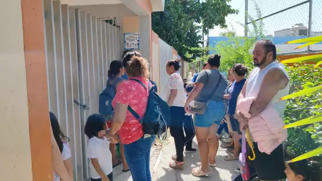 Kínder en condiciones críticas; Seduc ignora denuncias de padres de familia