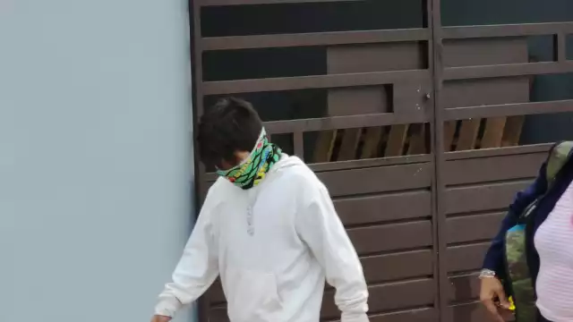 Exhortan abrigarse bien al salir a la calle e incluso, dentro de cas