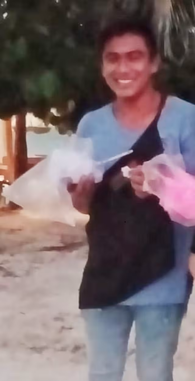 El joven presenta traumatismo craneoencefálico y múltiples fracturas