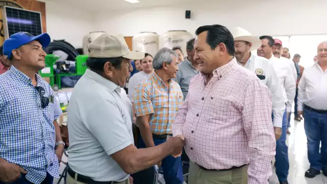 Con inversión de 120 mdp, el Gobierno beneficiará a mujeres y hombres que trabajan la tierra