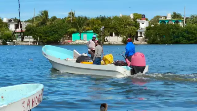 Pescadores de Campeche son víctimas de asaltos por "piratas modernos"