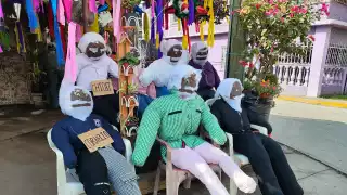 La quema de los "viejos" es una antigua tradición que está en declive