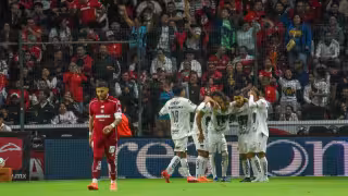 Refuerzos de Pumas responden: Vencen a Toluca con goles de Córdova y Arteaga