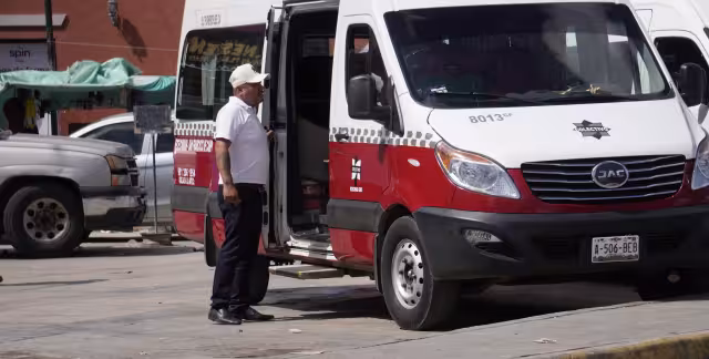 Opiniones divididas ante incremento de tarifa en colectivos