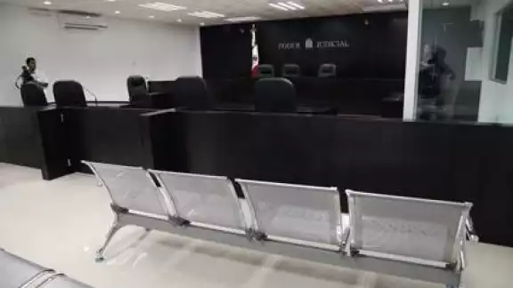 La autoridad determinó que sea a las 07:00 horas del próximo 21 de Mayo cuando de realice la audiencia La autoridad determinó que sea a las 07:00 horas del próximo 21 de Mayo cuando de realice la audiencia