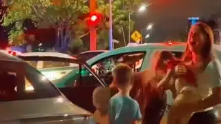 Difunden video de turistas afectados por la guerra de taxis vs Uber en Cancún