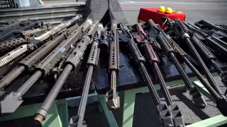 Dueño de tienda de armas en Arizona acusado de armar al CJNG y al Cártel de Sinaloa