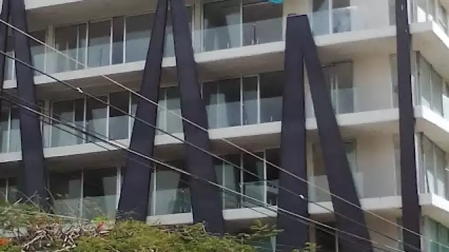 El edificio que alberga los departamentos no se encuentra regularizado, según dijeron afectados en Playa del Carmen