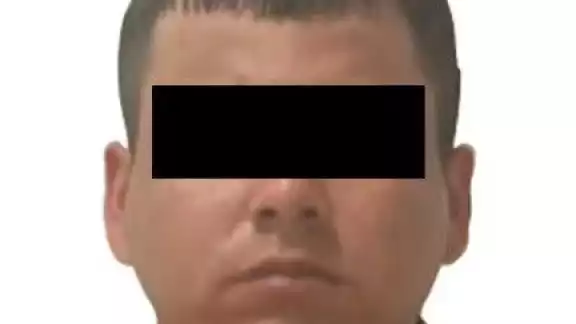 Dilan "N" pasará más de cuatro años en la cárcel por tratar de salir del país con 45 kg. de cocaína. Dilan "N" pasará más de cuatro años en la cárcel por tratar de salir del país con 45 kg. de cocaína.