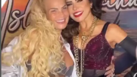 Gloria Trevi y Niurka se encontraron en la coronación de los Reyes del Carnaval de Mérida 2023 Gloria Trevi y Niurka se encontraron en la coronación de los Reyes del Carnaval de Mérida 2023