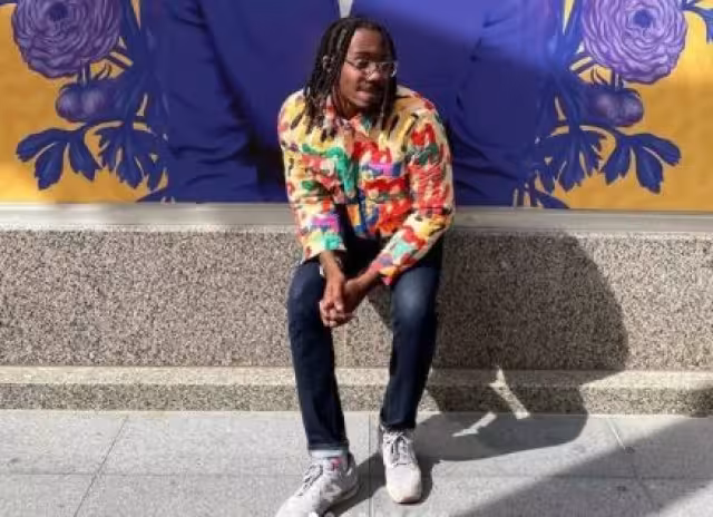 Temi Coker fue el artista seleccionado por los Premios de la Academia