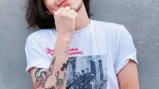 Roberto Cein disfruta de las playas quintanarroenses