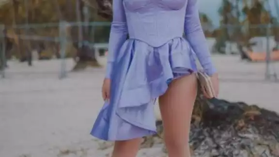 Kim, antes de la operación de senos