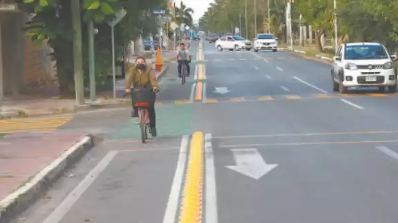 Necesaria nueva reglamentación para ciclovías en Mérida, aseguran expertos