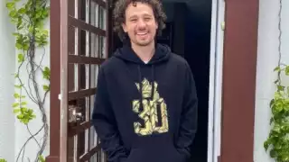 El youtuber viajó con la aerolínea American Airlines