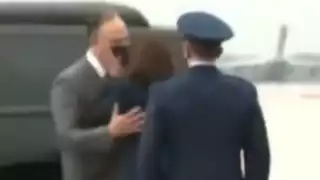 Kamala Harris se vuelve la 'comidilla' en las redes sociales por este momento