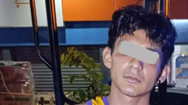 Kevin A.S.R. intentó asaltar tienda en Villas de Santa Ana, pero fue detenido por la Policía Estatal.