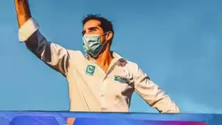 Rommel Pacheco dejó los clavados por una curul en la cámara baja del Congreso de la Unión