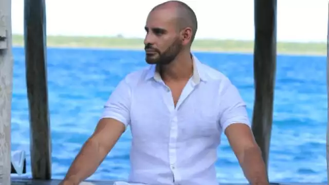 Ricardo Ponce imparte talleres en hoteles de lujo en Bacalar