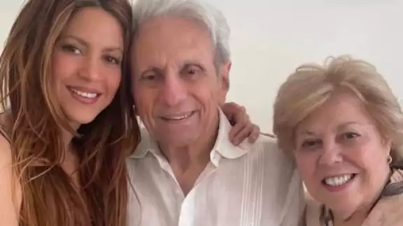 El padre de Shakira ya se encuentra bien y en compañía de su familia