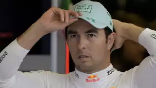 McLaren orquesta victoria de Norris mientras Checo ve la luz en Interlagos