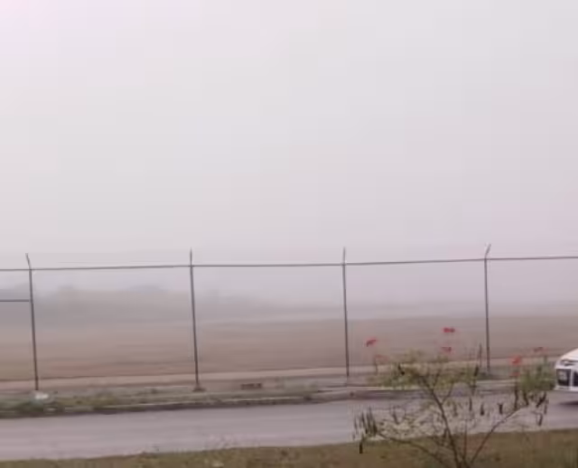 Con más de sesenta pasajeros la nave permaneció en la plataforma