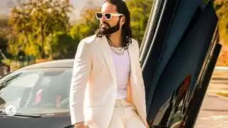 Poncho de Nigris incluirá en su próxima canción a la cubana Niurka Marcos