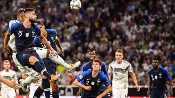 El equipo francés se enfrenta a Alemania en el estadio Allianz Arena de Múnich El equipo francés se enfrenta a Alemania en el estadio Allianz Arena de Múnich
