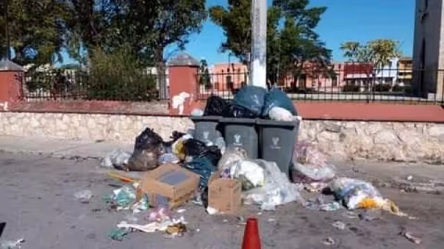 Estas irregularidades llevan más de una semana y ninguna autoridad ha intervenido