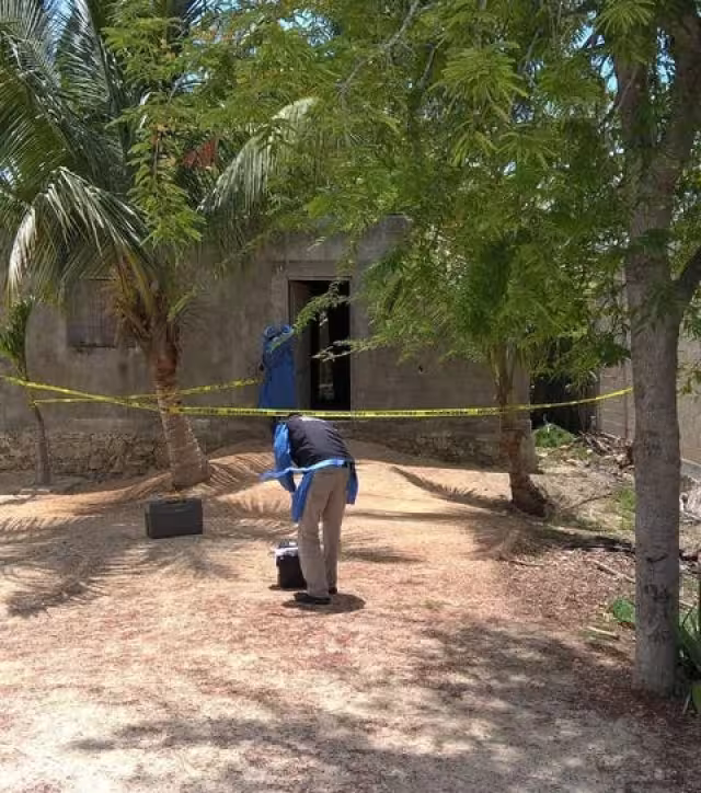 Un familiar de Mirelia, joven progreseña, fue quien la encontró suspendida en el baño de su vivienda. La celestunense Karely también decidió privarse de la vida.