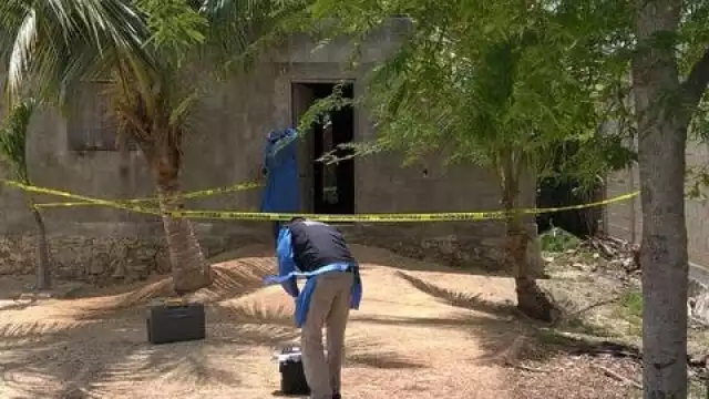 Un familiar de Mirelia, joven progreseña, fue quien la encontró suspendida en el baño de su vivienda. La celestunense Karely también decidió privarse de la vida.