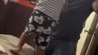 El video fue compartido en redes sociales por un familiar de la agredida