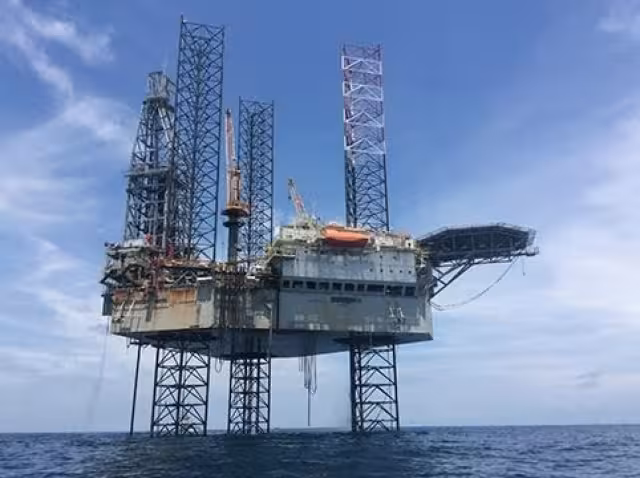 Aumento de personal es generalizado en las plataformas y agregó que se mantienen el uso obligatorio de cubrebocas, de gel antibacterial