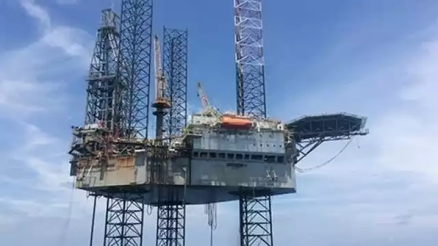 Aumento de personal es generalizado en las plataformas y agregó que se mantienen el uso obligatorio de cubrebocas, de gel antibacterial