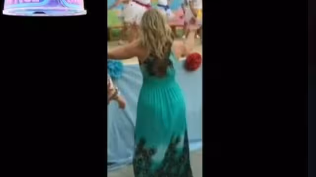 La maestra que robó suspiros en Tiktok
