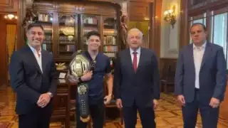 Moreno aseguró que la platica con el Presidente fue breve