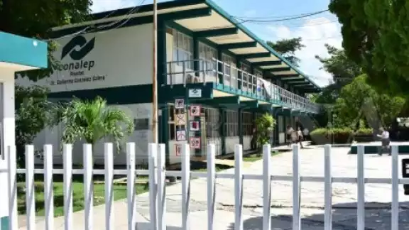 Escuelas de nivel superior deberán hacer su plan de regreso a clases