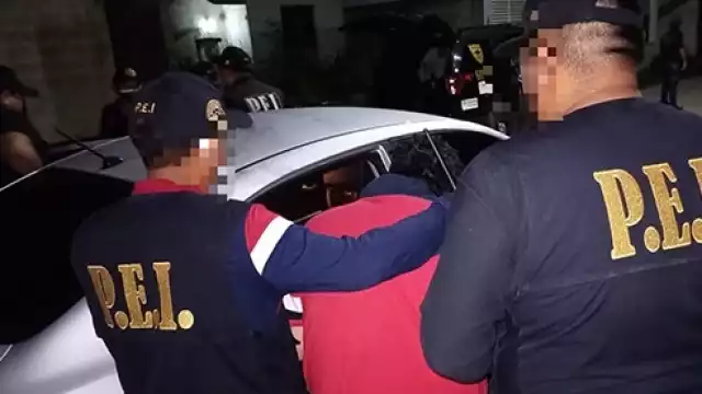 Una pareja fue detenida y puesta a disposición de la FGE Yucatán para su procedimiento legal