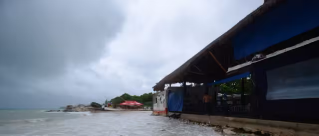 Se prevé que Ernesto llegue a ser Huracán categoría 2