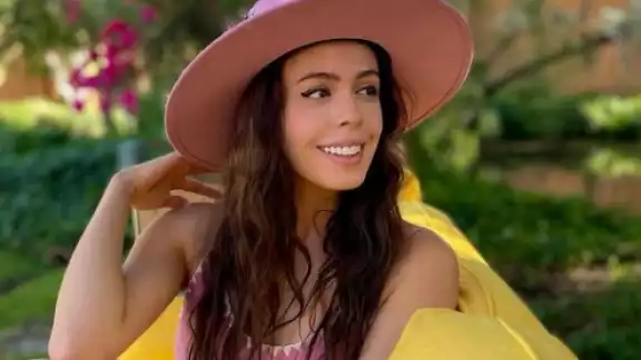 La actriz se incorporará a la trama de “¿Qué le Pasa a Mi Familia?” con el personaje antagónico de Lorena Pineda La actriz se incorporará a la trama de “¿Qué le Pasa a Mi Familia?” con el personaje antagónico de Lorena Pineda