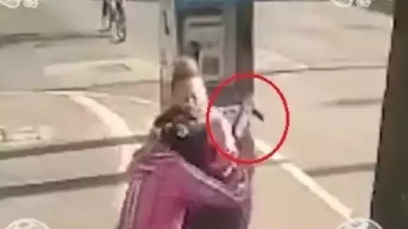 Mujer herida tras asalto en Iztacalco Mujer herida tras asalto en Iztacalco