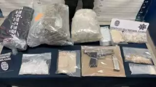 El adulto portaba un rifle y los jóvenes diversas drogas.