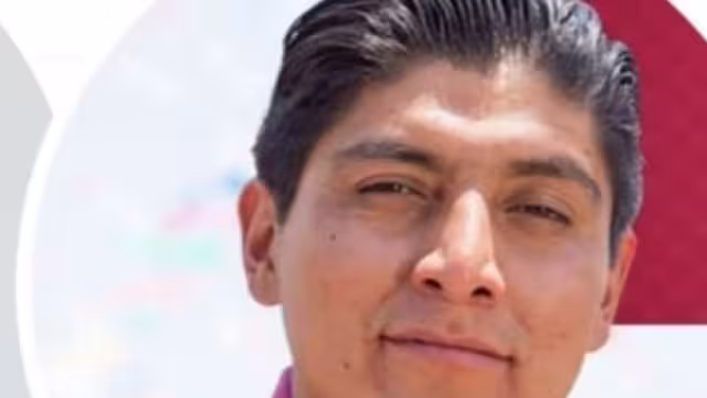 El candidato dio a conocer que sólo tiene una herida en la mano que lo mantendrá unos días hospitalizado