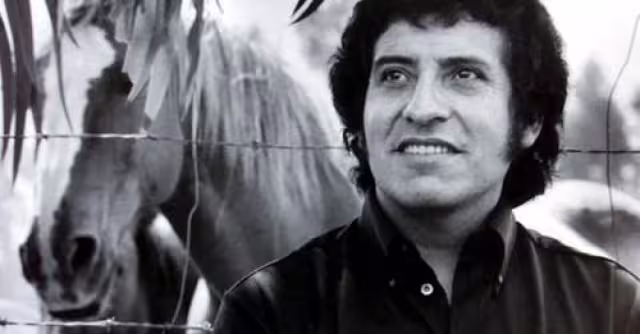 Víctor Jara, cantautor asesinado hace casi 50 años