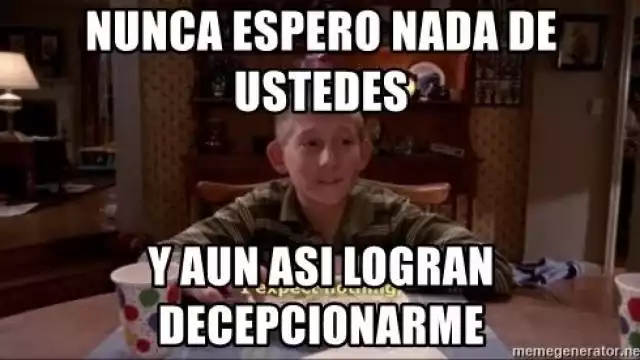 Los memes no perdonan a Cesia y La Academia por el resultado